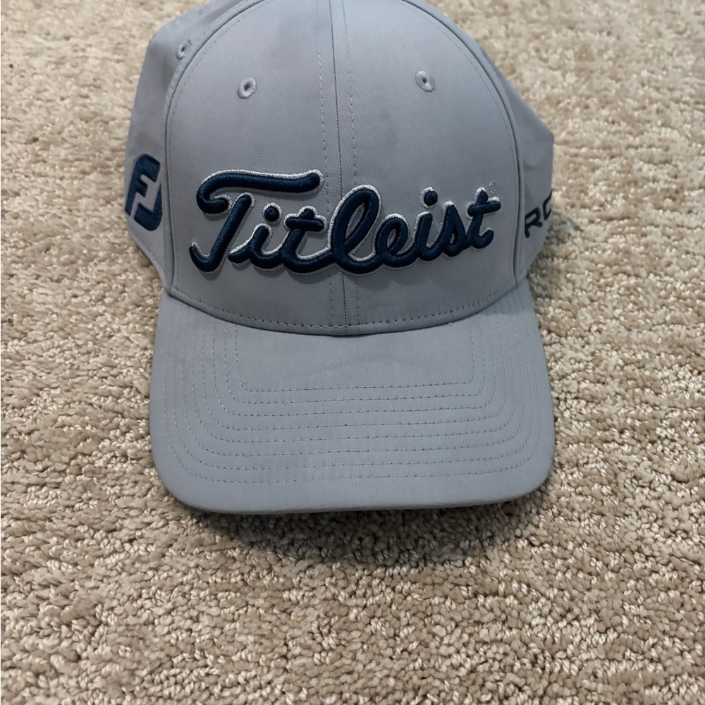 Titleist Light Gray Golf Hat
